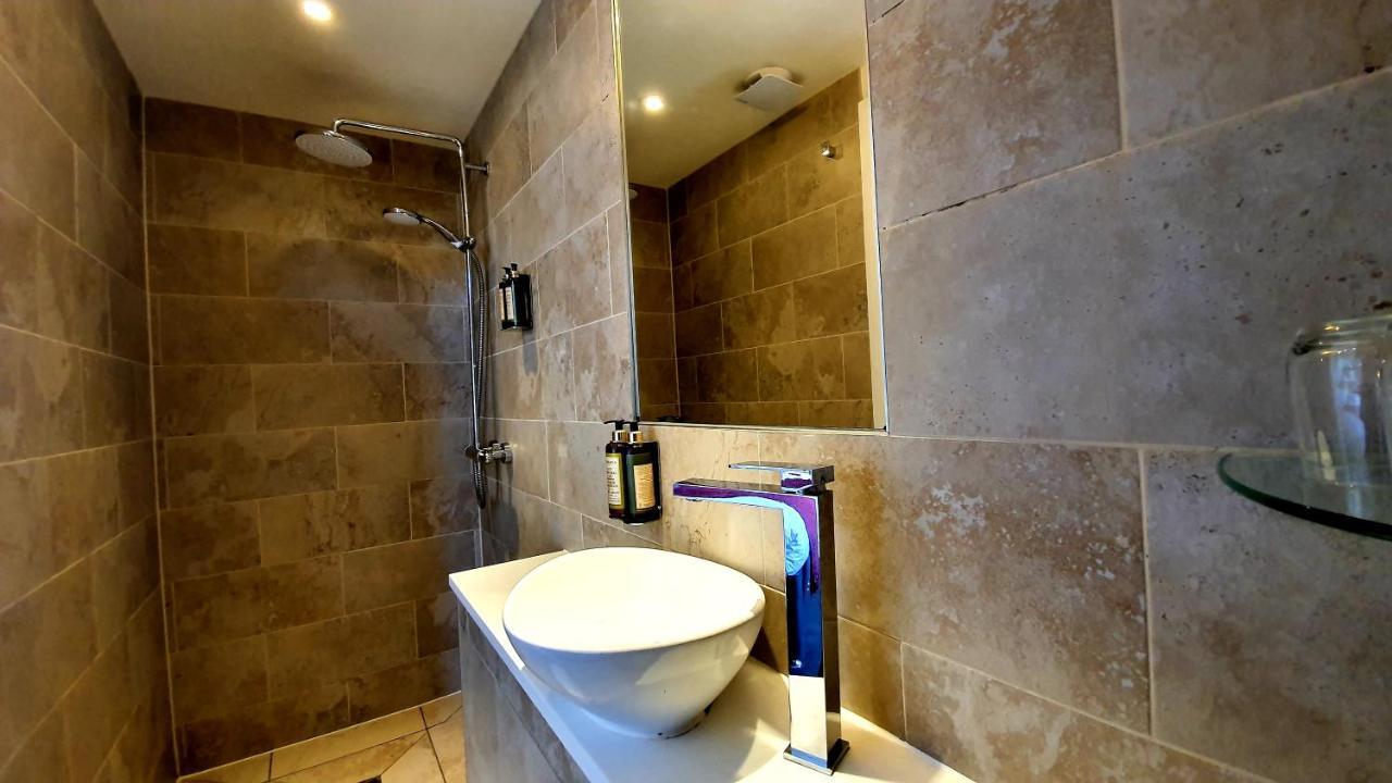 A Room With A View Brighton Exterior foto Bathroom