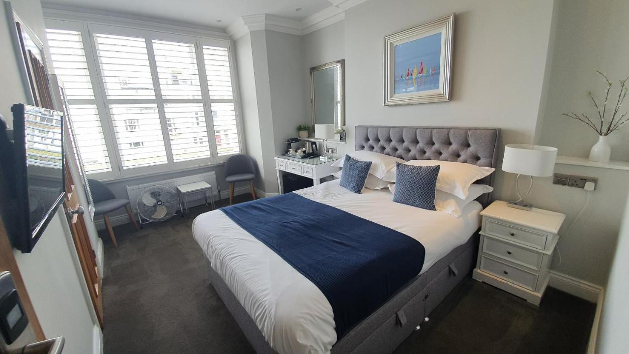 A Room With A View Brighton Exterior foto A bedroom at the hotel